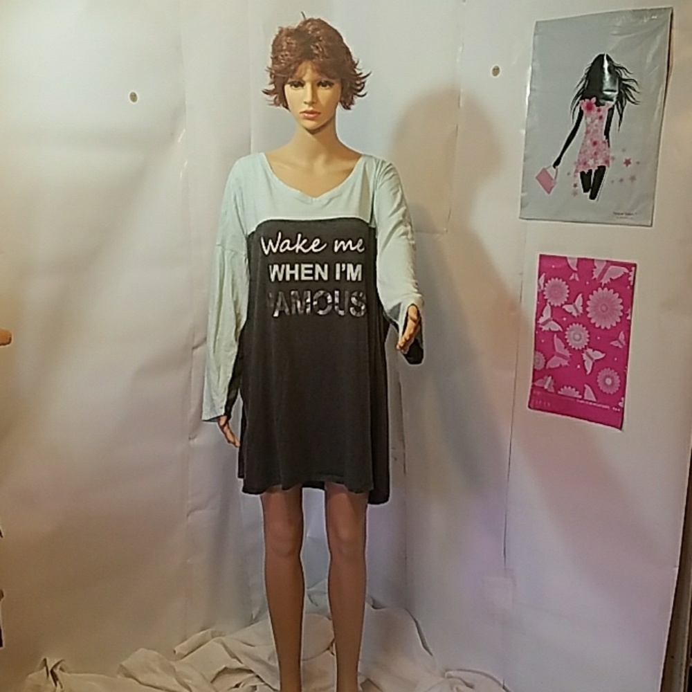 Sporty nightgown teal lightish color and grey